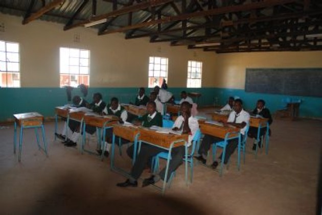 Alumnos del Centro Educativo James Moiben en Ziwa, Kenia